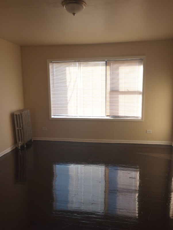 Foto principal - 7450 S Luella Ave