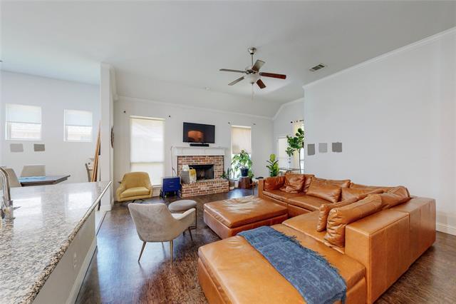 Foto del edificio - 1152 Lakeside Dr