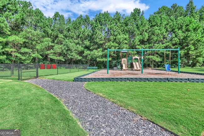 Building Photo - 119 Creekside Way