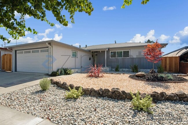 Building Photo - 31273 Birkdale Way