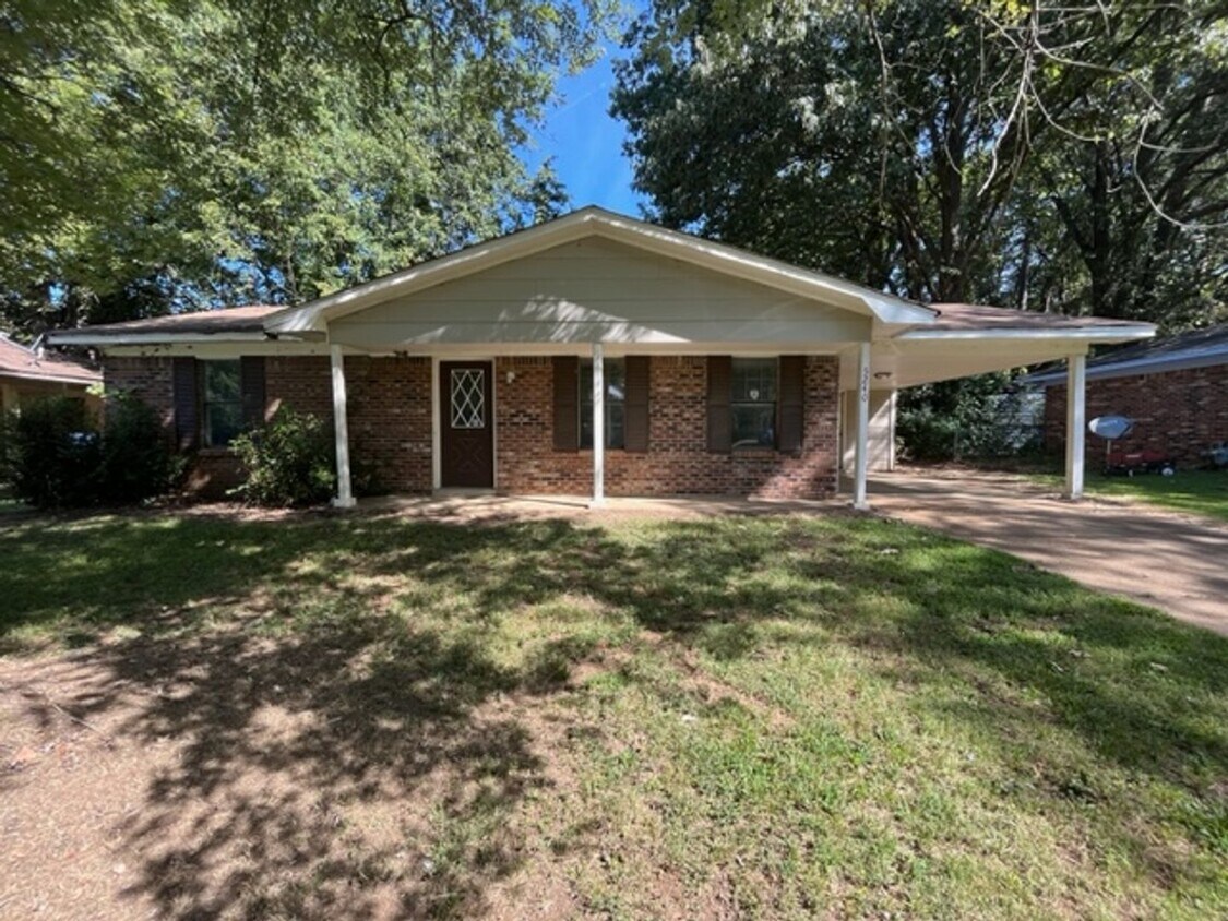 Primary Photo - Renovated 2 Bedroom 1 Bath Home for Rent!!