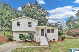 Building Photo - 1000 Jacque Cir