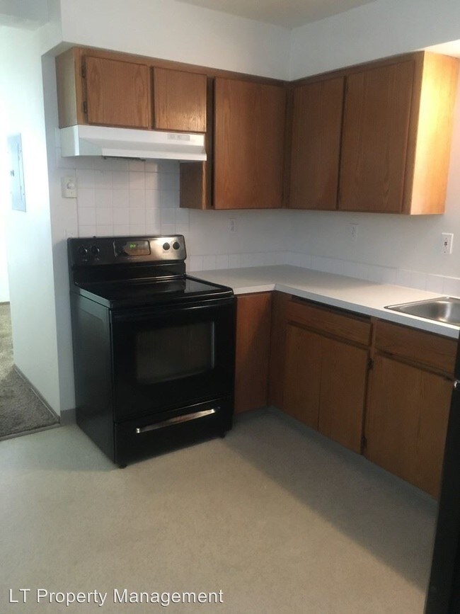 Foto del edificio - 3222 N Madison St