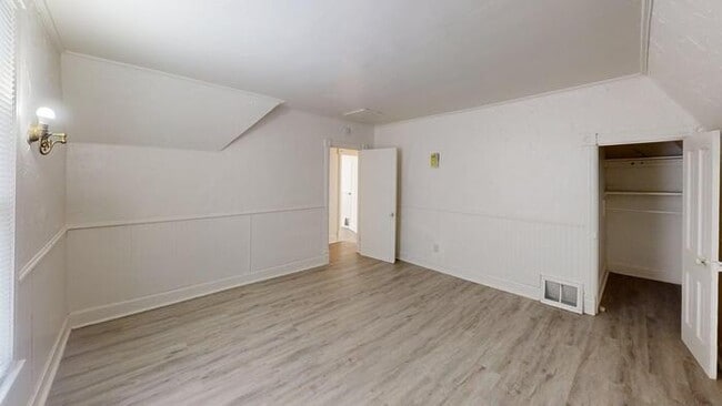 Foto del edificio - 1204 2nd St NW