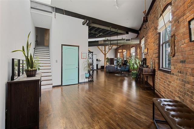 Foto del edificio - 2220 S Harwood St