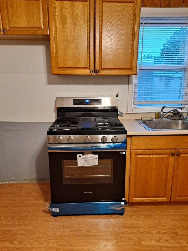 Kitchen with new stove - 53 Florence Ave