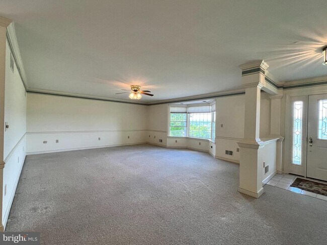 Foto del edificio - 10319 Harmony Rd