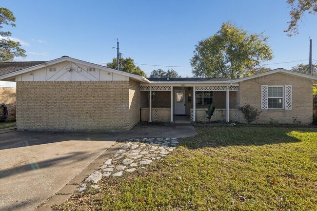 Foto del edificio - 1861 Dolphin Dr