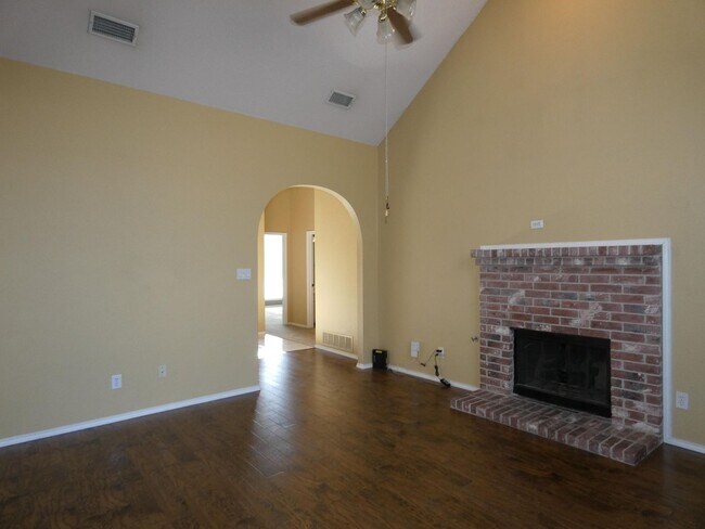 Foto del edificio - 4801 N Cascades St