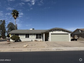 Building Photo - 564 S Creston