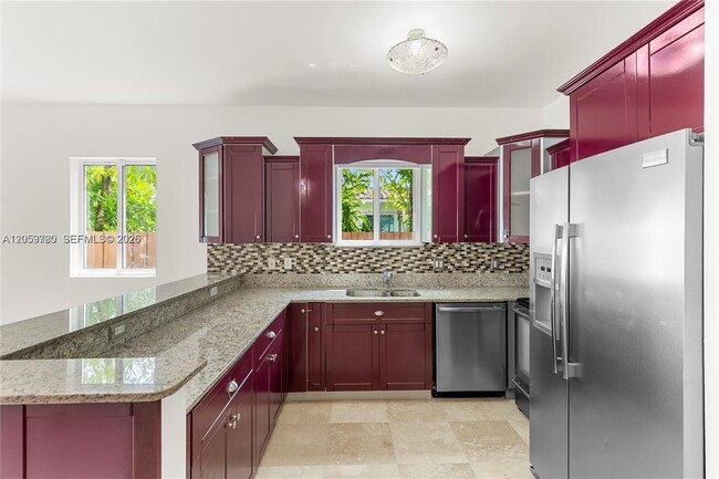 Foto del edificio - 4023 SW 10th St