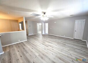 Building Photo - 1715 Mountain Brook