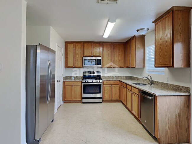 Foto del edificio - 31702 Regal Park Ct