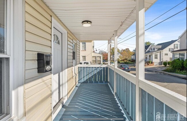 Building Photo - 29 Levinson Ave