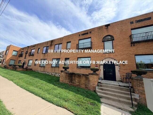 Foto del edificio - 4511 Roanoke Pkwy