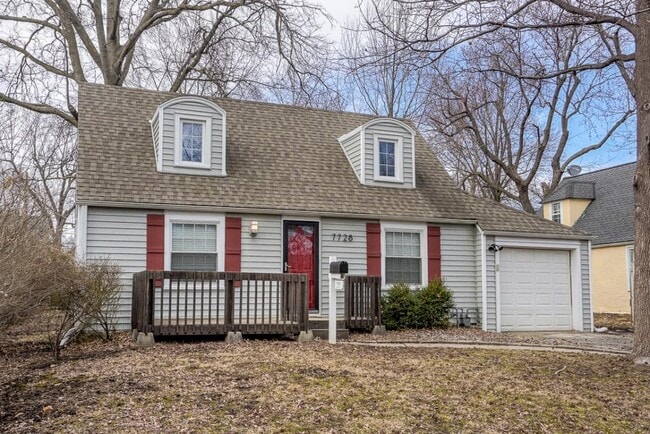 Building Photo - 7728 Walnut St