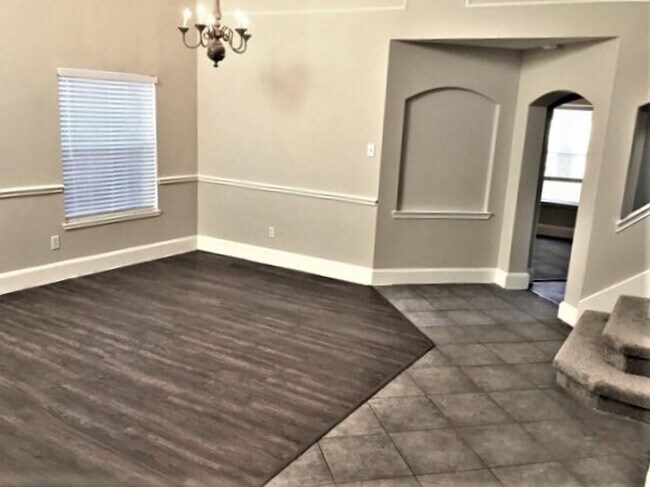 Building Photo - 20930 Grovedale Dr