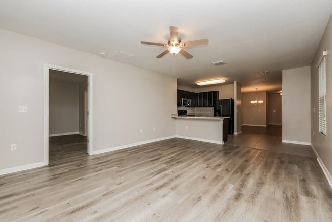 Building Photo - 10125 Geese Trail Cir