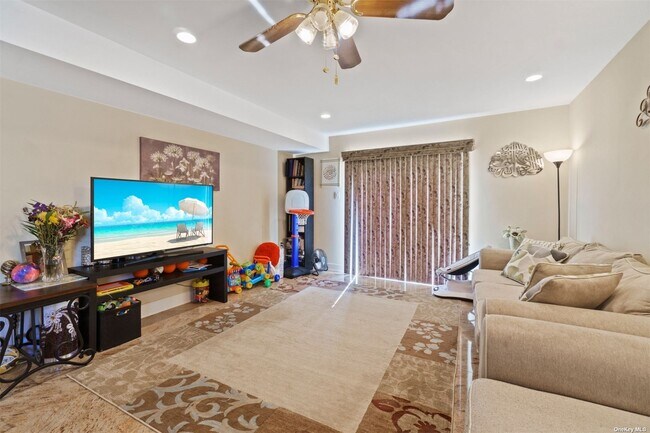 Foto del edificio - 159-12 88th St