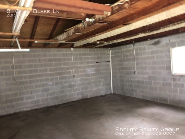 Building Photo - Pleasure Ridge Park 3BR Brick Ranch