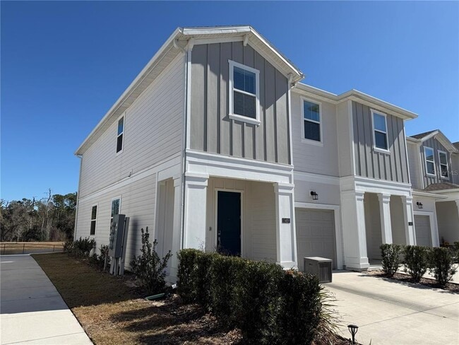 Foto del edificio - 7489 Stone Crk Trl