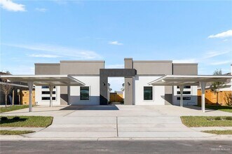 Building Photo - 18 Whetstone Ave