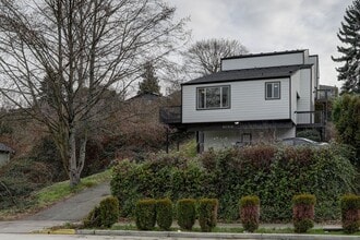 Building Photo - 8100 Delridge Wy SW