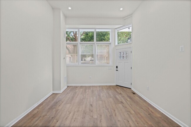 Foto del edificio - 1723 E Lombard St