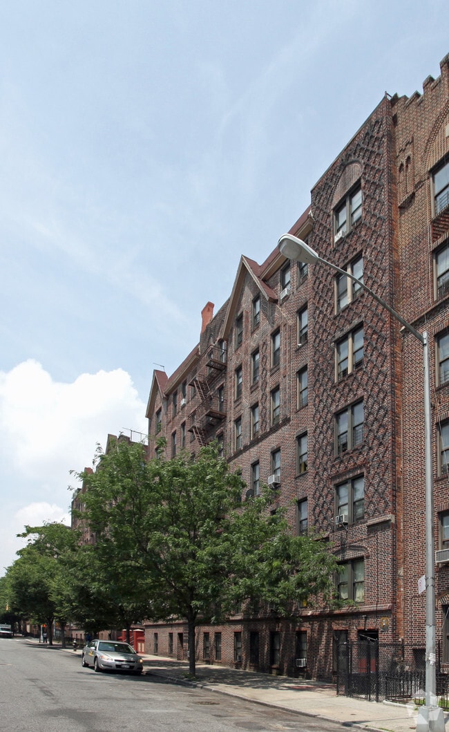 921 Montgomery St, Brooklyn, NY 11213 Apartments Brooklyn, NY