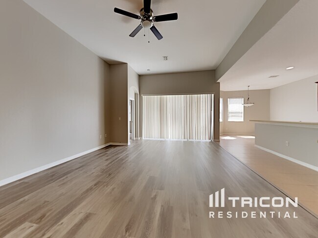 Foto del edificio - 15402 Pepper Pine Ct