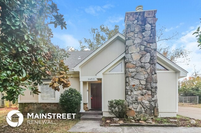 Building Photo - 3453 Cloudland Dr