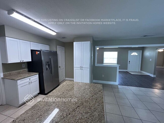 Building Photo - 205 S Kingsway Rd