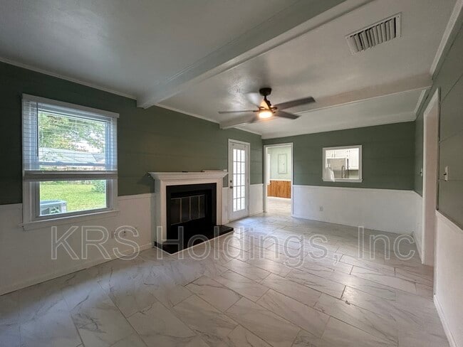 Building Photo - 4105 Stillwood Ct
