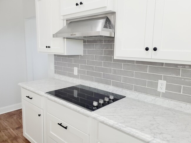 Foto del edificio - 65 Thorp Circle