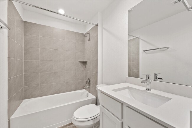 Building Photo - 714 Boer Plns Dr