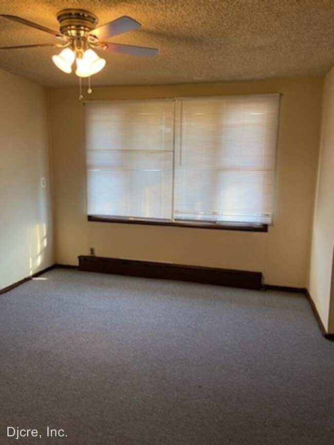 Building Photo - 3 br, 1 bath House - 6503 Grays Avenue