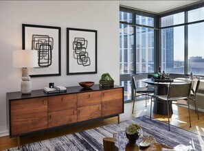 Building Photo - 427 Washington Blvd Building Photo - 427 Washington Blvd