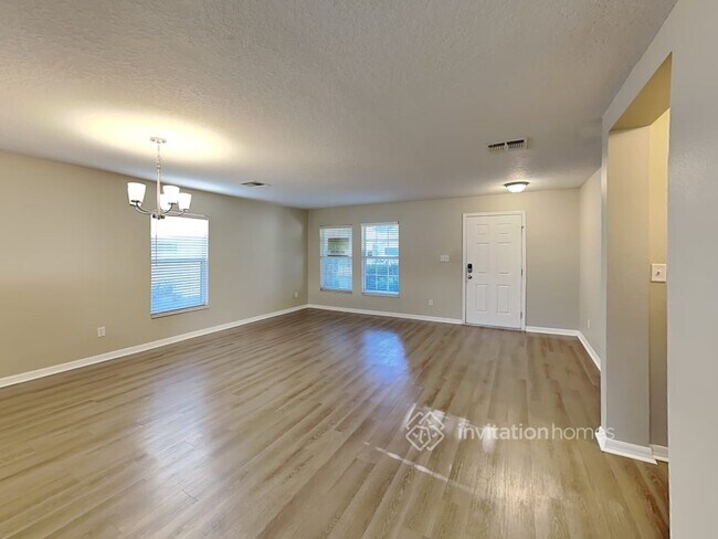 Building Photo - 14620 Tullamore Loop
