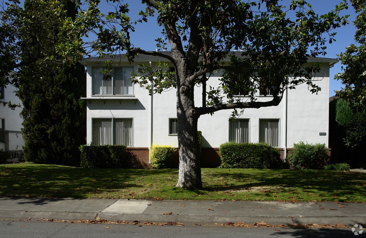 Foto principal - 1035 Noel Dr