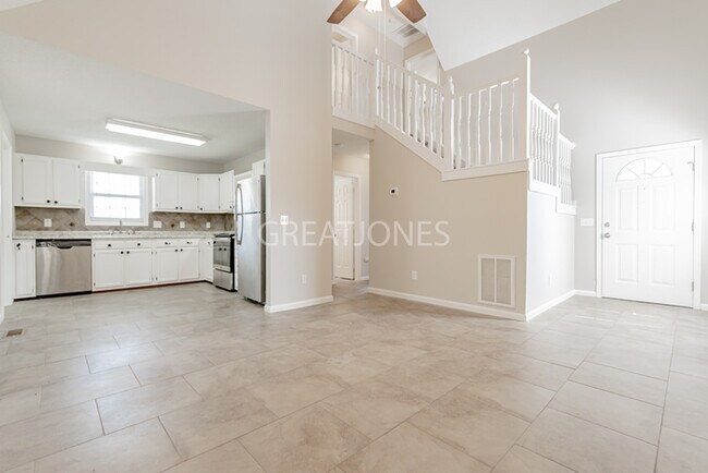 Building Photo - Charming 3 Bedroom in Lexington!