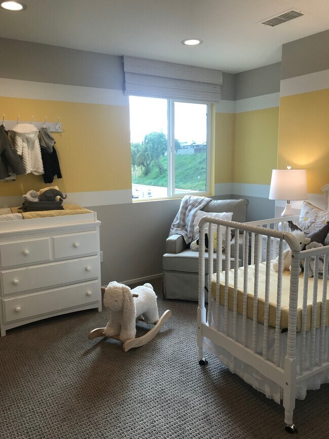 Foto del edificio - Come experience El Cajon's newest communit...