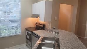 Foto del edificio - 6396 Raleigh St