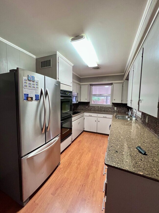 Building Photo - 3/2 Home in Kerrville