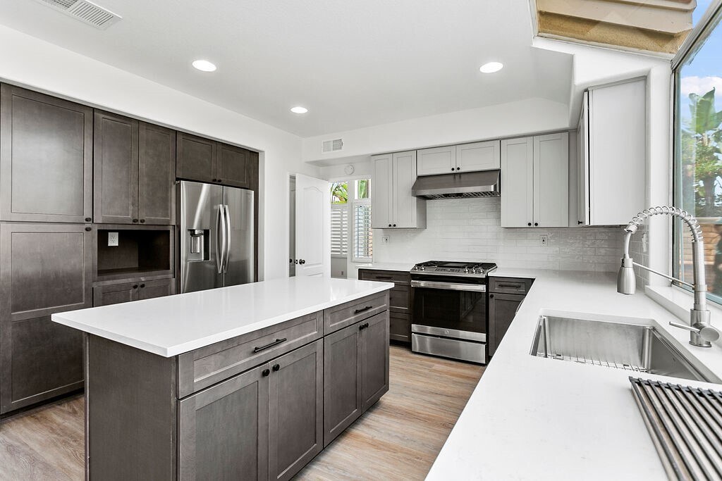 Foto principal - 9191 Belcaro Dr
