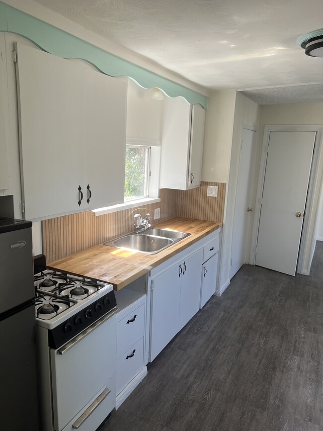 Kitchen to Bathroom and Extra Coat Closet - 424 S Broadway