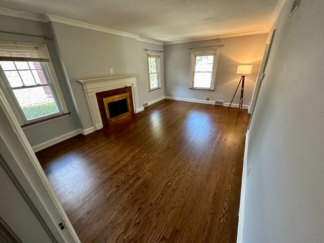 Building Photo - 159 W Tripoli Ave