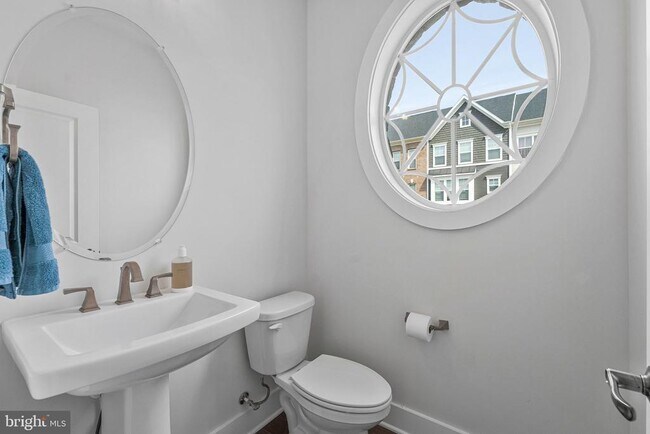 Foto del edificio - 14803 Retreat Blvd