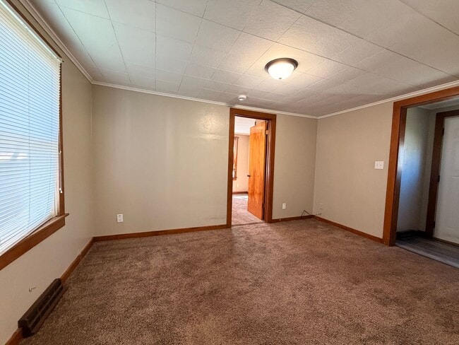 Building Photo - The perfect 1 bedroom house! $675