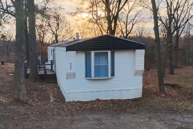 Foto del edificio - 1100 W Locust St