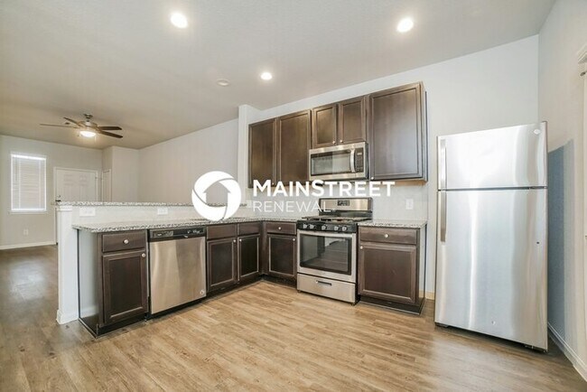 Foto del edificio - 4 Bedroom Pet-Friendly Home in HUMBLE, TX with Main Street Renewal